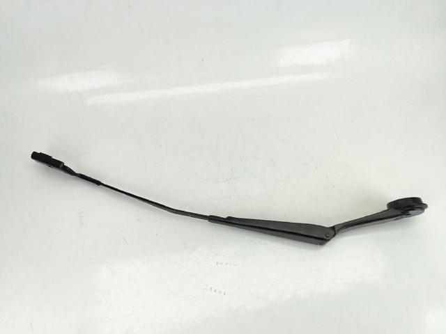 Braço de limpa-pára-brisas do pára-brisas Ford Focus 3 CB8