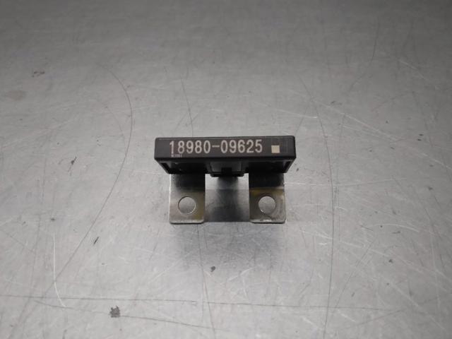HYUNDAI 1898009625 в наличии Черкассы