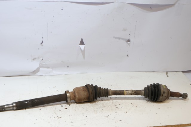 FORD 1901269 Правая полуось в наличии Черкассы