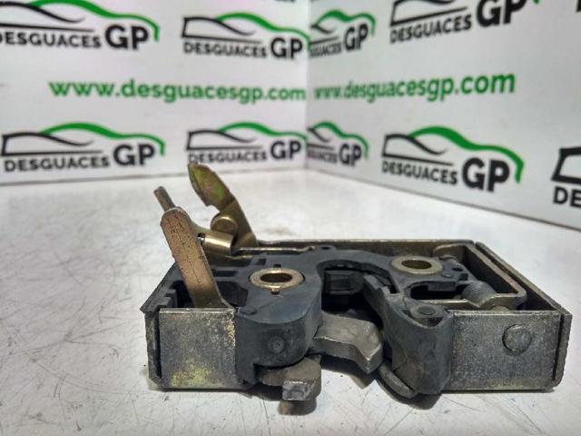 VAG 191837015C Замок водительской двери в наличии Львов
