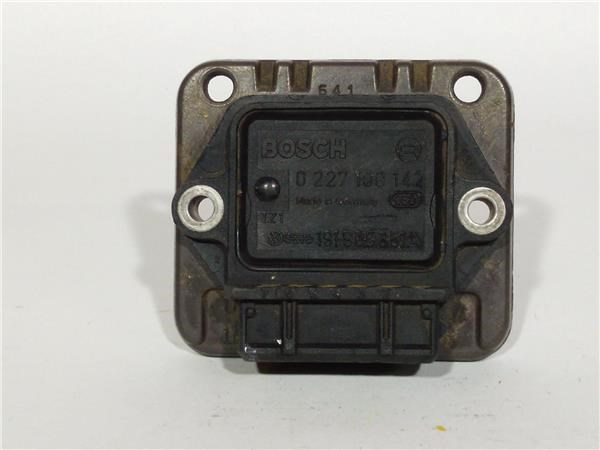 Módulo de ignição para Volkswagen Passat (321/323/327/331) (1980-...) 1.8 cl 191905351A