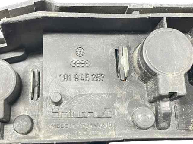 VAG 191945111 Фонарь задний левый в наличии Николаев