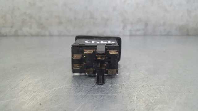 Botão de ativação do sinal de emergência 191953235 VAG