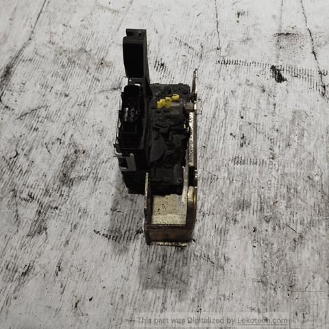 FORD 1945260 Замок водительской двери в наличии Запорожье