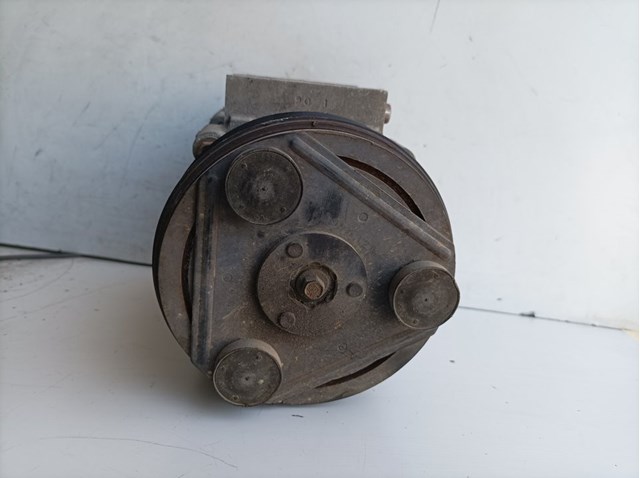 19D629 Компрессор кондиционера купить Сумы