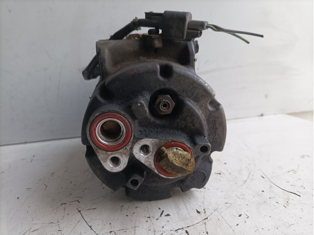 19D629 FORD Компрессор кондиционера купить в Харьков