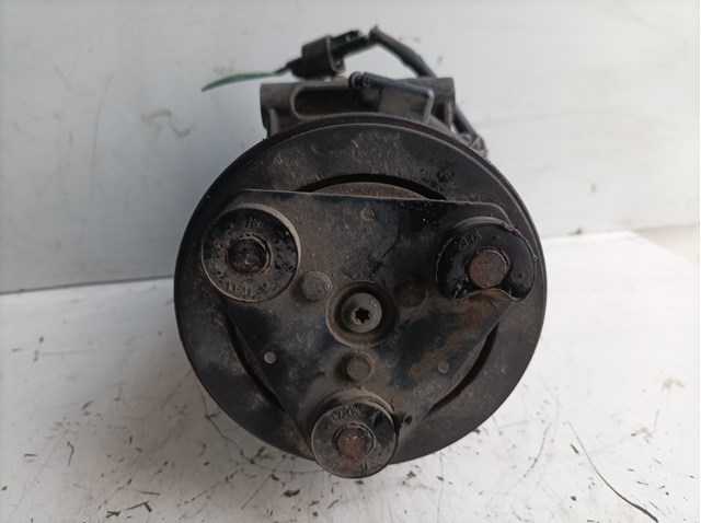 19D629 FORD Компрессор кондиционера купить в Чернигов