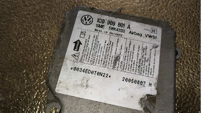 VAG 1C0909601A Модуль-процессор управления подушкой безопасности (ЭБУ AIRBAG) в наличии Черновцы