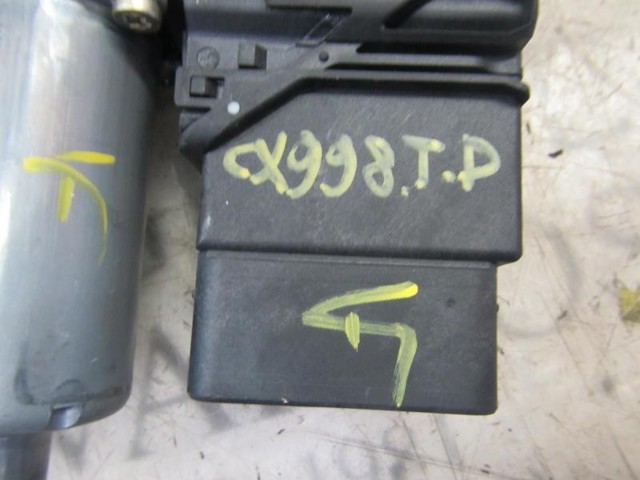 VAG 1C0959812001 Мотор стеклоподъемника двери задней правой в наличии Одесса