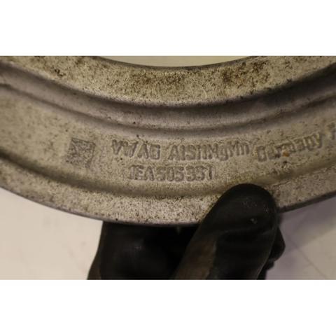 VAG 1EA505323B Рычаг задней подвески верхний левый/правый в наличии Винница