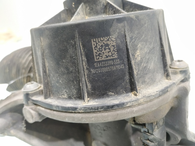 1EB423051R Рейка рулевая купить Чернигов