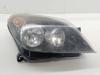 Luz direita 1EG27037002 OPEL