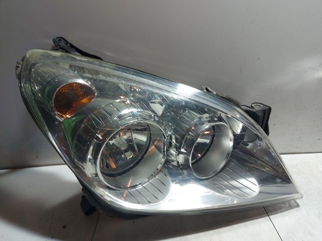 OPEL 1EG27037042 Фара правая в наличии Житомир