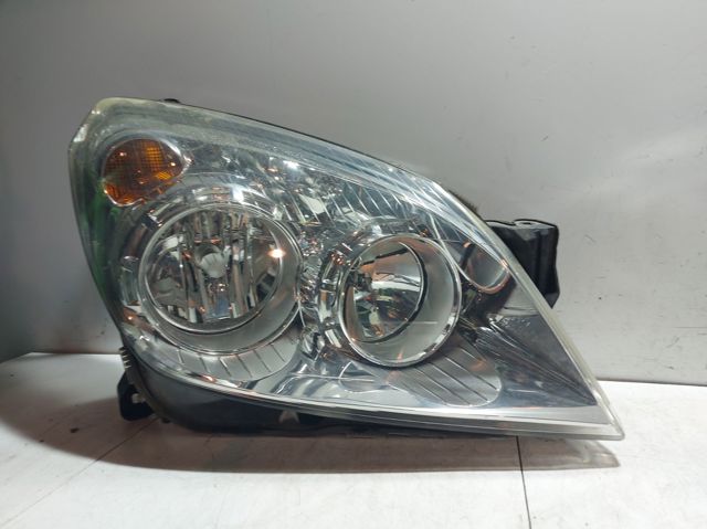 OPEL 1EG27037042 Правая фара в наличии Киев