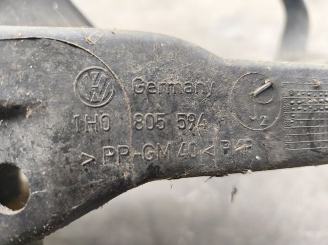 VAG 1H0805594 Рамка радиатора в наличии Николаев