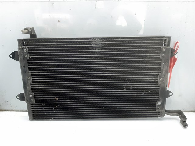 Condensador / radiador de ar condicionado para volkswagen golf iii 1.9 sdi 1y 1H0820413