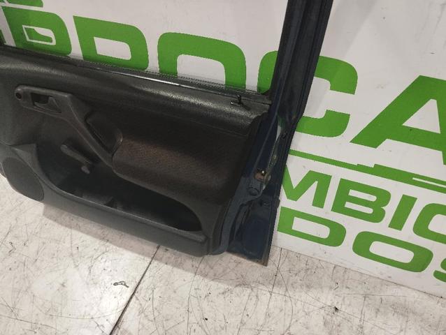 VAG 1H3831056A Дверь передняя правая в наличии Павлоград