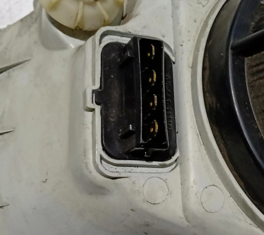VAG 1H6941018AN Правая фара в наличии Винница