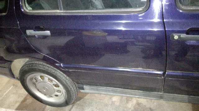 VAG 1H9833056A Дверь задняя правая в наличии Запорожье