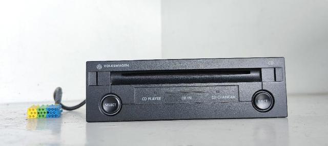 1J0035119C VAG Магнитола (радио AM/FM), универсальная купить в Павлоград
