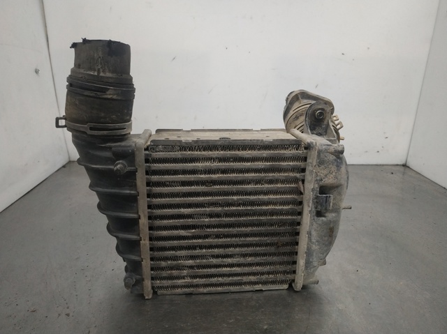 Radiador de intercooler 1J0145803S VAG