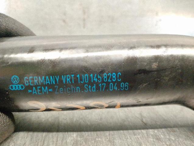 1J0145828C Патрубок воздушный, дроссельной заслонки купить Винница