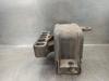 Coxim (suporte) esquerdo de motor 1J0199555AJ VAG