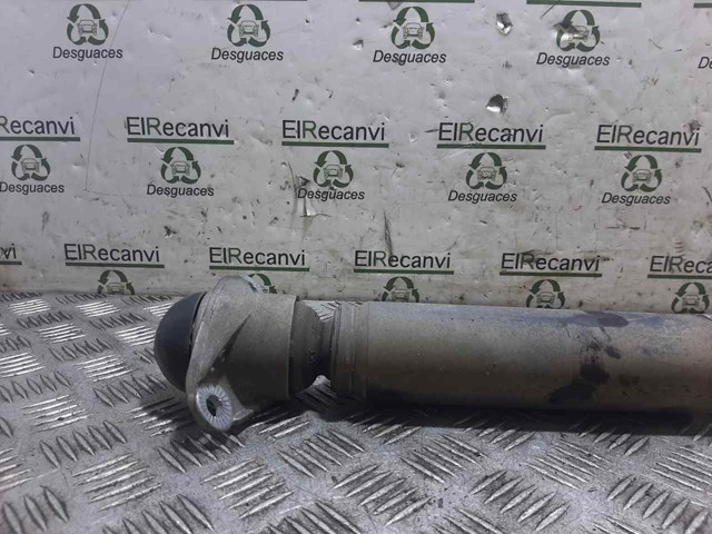 Tampa de suporte do amortecedor traseiro 1J0512135A VAG