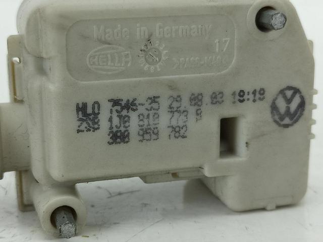 1J0810773B VAG Замок открывания лючка бензобака купить в Тернополь