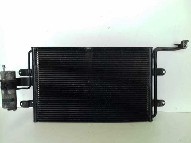 Condensador / radiador de ar condicionado para volkswagen golf iv 1.9 tdi ahf 1J0820191D