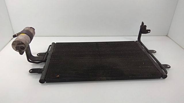 Condensador de ar condicionado / radiador para assento Toledo II 1.9 TDI 4drive ARL 1J0820411H