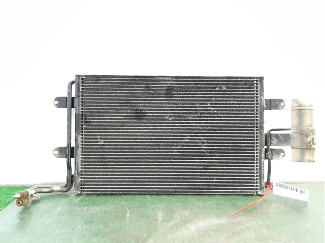 Condensador / radiador  aire acondicionado para seat toledo ii 1.6 16v azd 1J0820413N