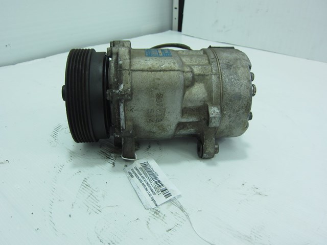 Compressor de ar condicionado para Volkswagen Bora (1J2) (1998-2005) 1.9 TDI AJM 1J0820803