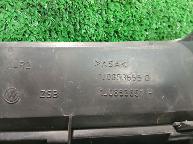 1J0853651 VAG Решетка радиатора купить в Хмельницкий