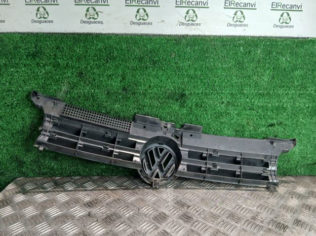 VAG 1J0853651 Решетка радиатора в наличии Кривой Рог
