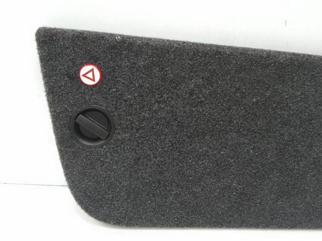 1J0867468 VAG Пистон (клип) крепления обшивки крышки багажника купить в Николаев