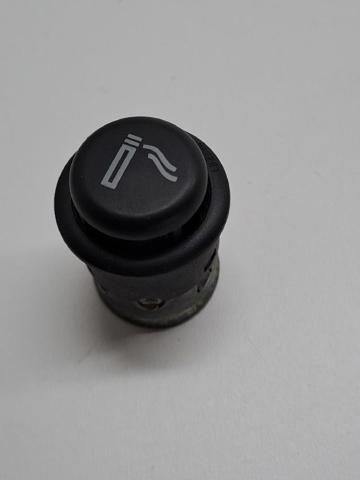 Acendedor de cigarros Volkswagen Passat 3B5