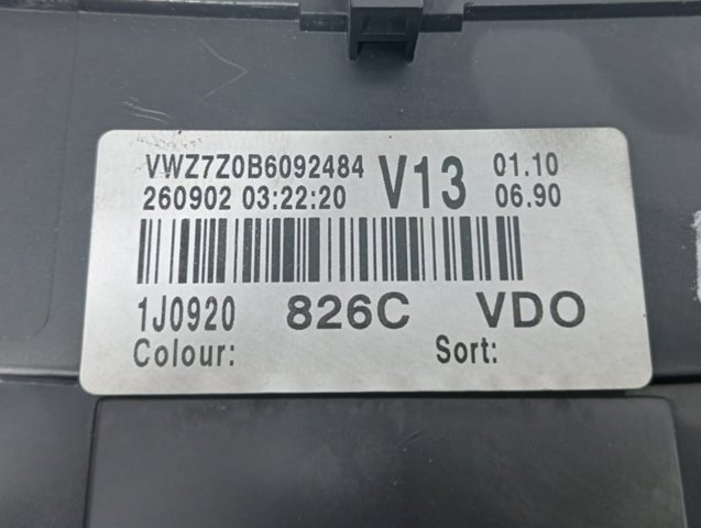 VAG 1J0920826C Приборная доска (щиток приборов) в наличии Черновцы