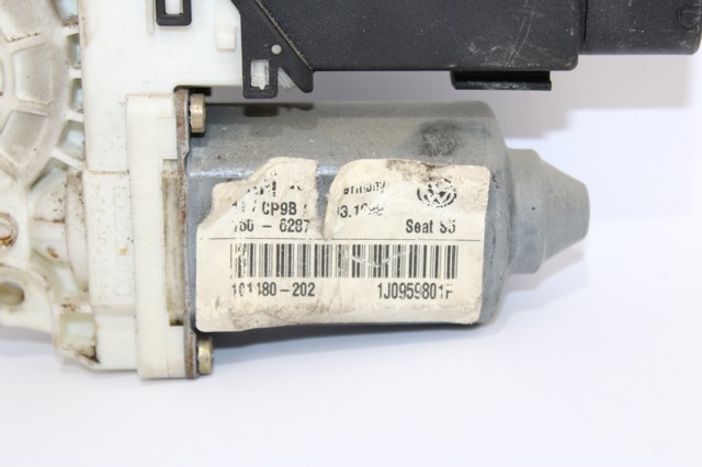 VAG 1J0959801F в наличии Ужгород