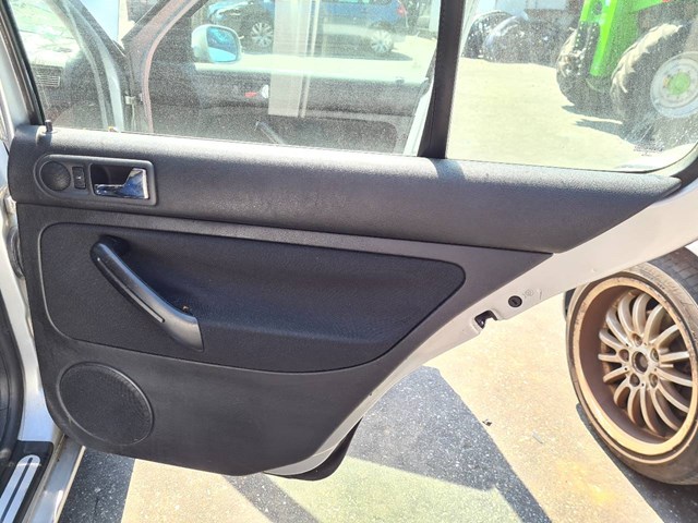 Regulador do vidro traseiro direito para SEAT Toledo II 1.6 16V BCB 1J4959812C
