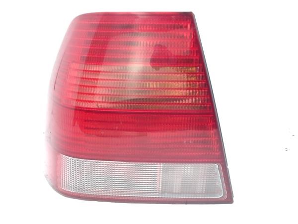 Lanterna traseira esquerda para Volkswagen Bora 2.0 Apk 1J5945095AA