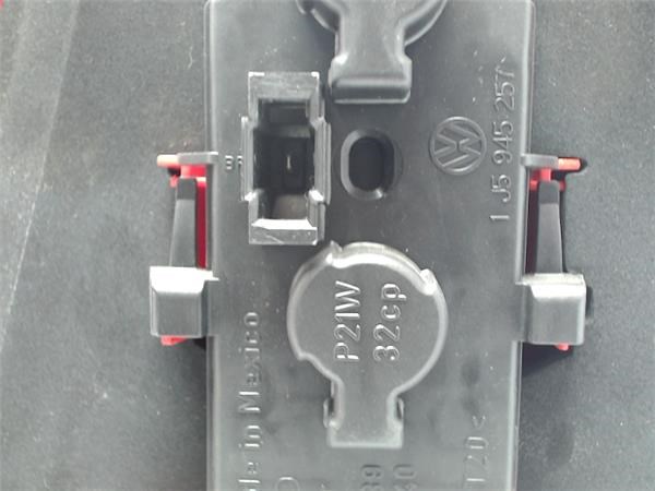 1J5945096AA VAG Задний фонарь купить в Житомир