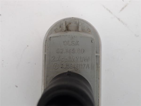 1J5949117A VAG Повторитель поворота на крыле купить в Черновцы