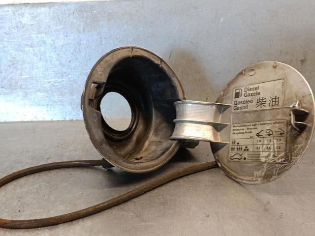1J6809857A VAG Лючок бензобака купить в Сумы