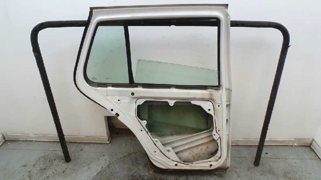 1J6833055F VAG Дверь задняя левая купить в Кривой Рог