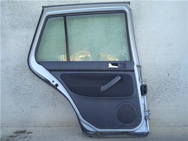 Porta traseira esquerda para Volkswagen Golf IV 1.9 TDI ARL 1J6833055F