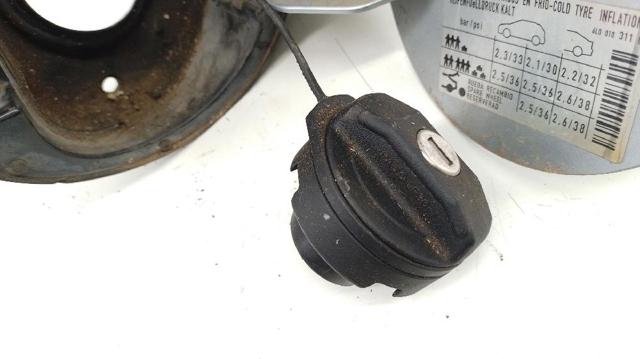 Alcapão do tanque de combustível Skoda Octavia 1Z3