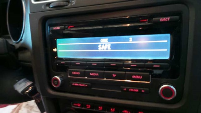 Sistema de áudio/rádio cd para Volkswagen Passat variante 1.6 TDI CAYC 1K0035186AN