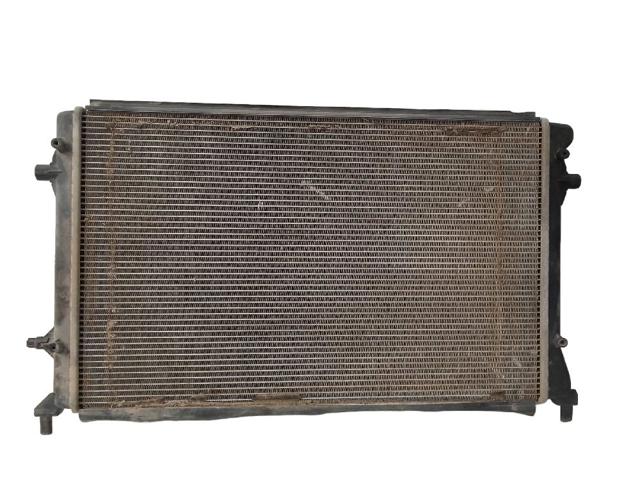 VAG 1K0121251E Радиатор в наличии Запорожье