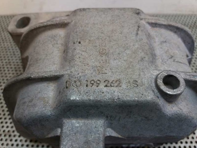 Montagem direita do motor para assento Altea (5P1) (2010-2011) 1.9 TDI BLS 1K0199262AS